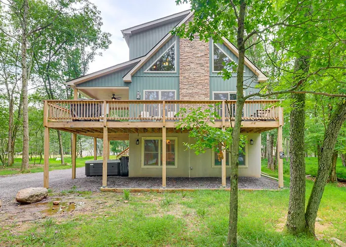 Spacious Pocono Cabin Games, Hot Tub, Lake Access